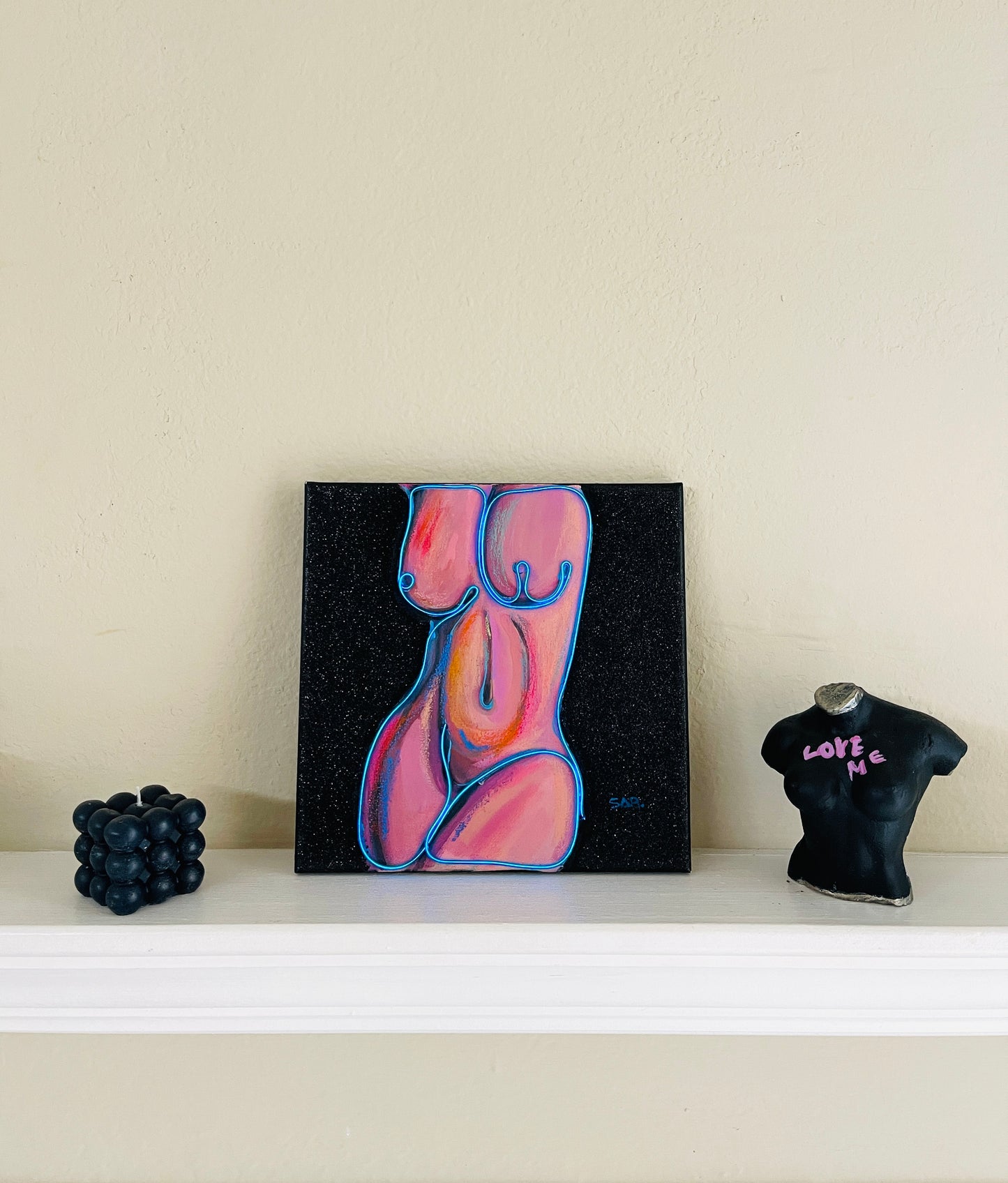 MINI NEON BODY PAINTING